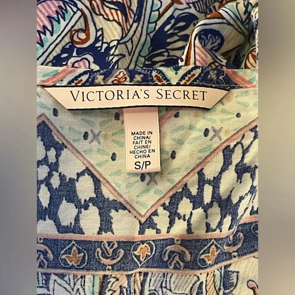 Victoria’s Secret Lightweight Navy Blue Paisley Robe With Tie & Tassels Small - Picture 9 of 9